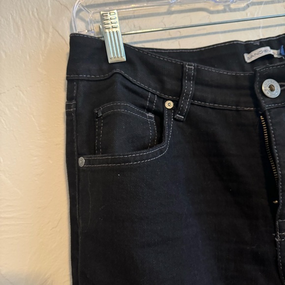 Women's BandoLino Mandie Black jeans Straight Size 8 - Picture 2 of 7
